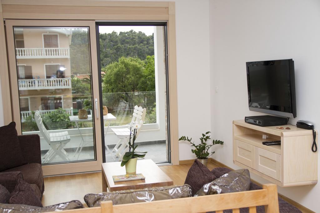 Apartments Brezanin Sutomore Exterior foto
